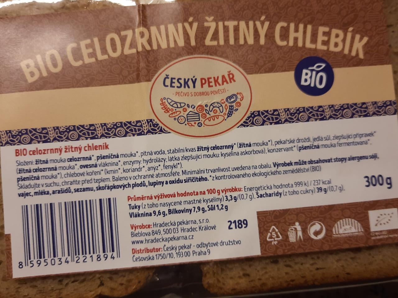 Fotografie - Bio Celozrnný žitný chlebík Český pekař