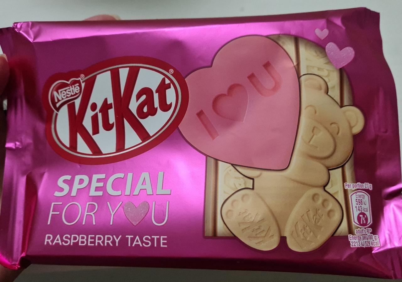Fotografie - KitKat I Love You Raspberry taste Nestlé