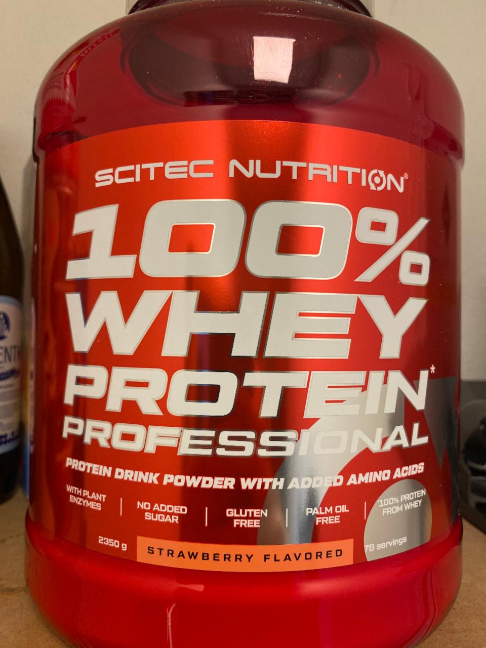 Fotografie - 100% Whey Protein Professional Strawberry flavour Scitec Nutrition