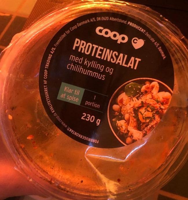 Fotografie - Proteinsalat med Kylling og Chilihummus Coop
