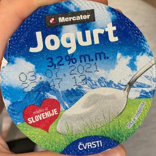 Fotografie - Jogurt 3,2% m.m. Mercator