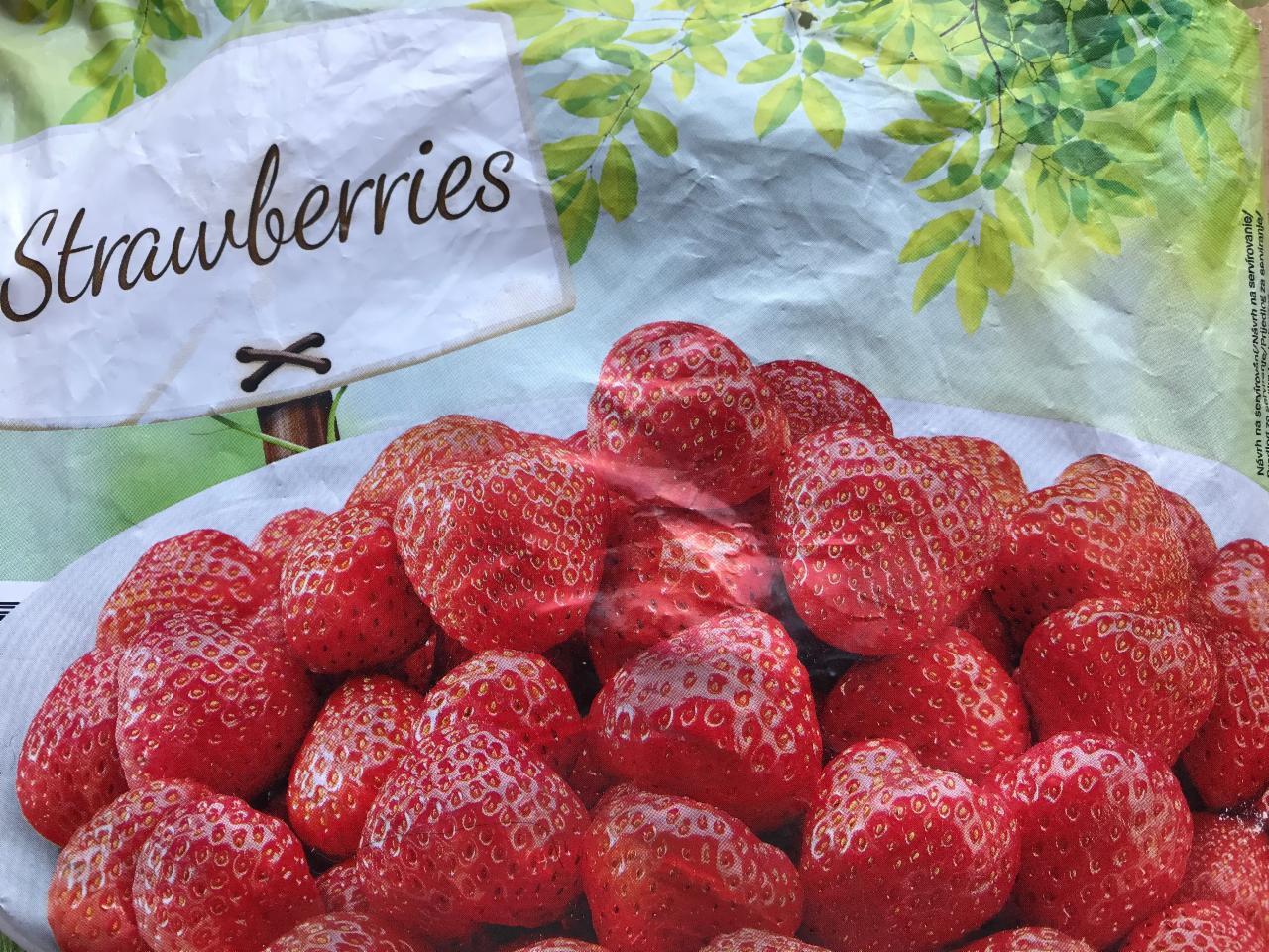 Fotografie - Strawberries (jahody mražené) Lidl
