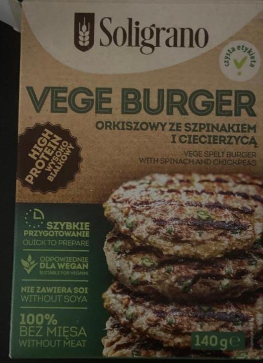 Fotografie - Vege Burger with spinach and chickpeas Soligrano