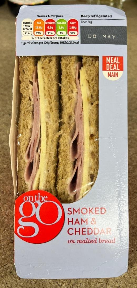 Fotografie - Smoked Ham & Cheddar Sandwich On the go
