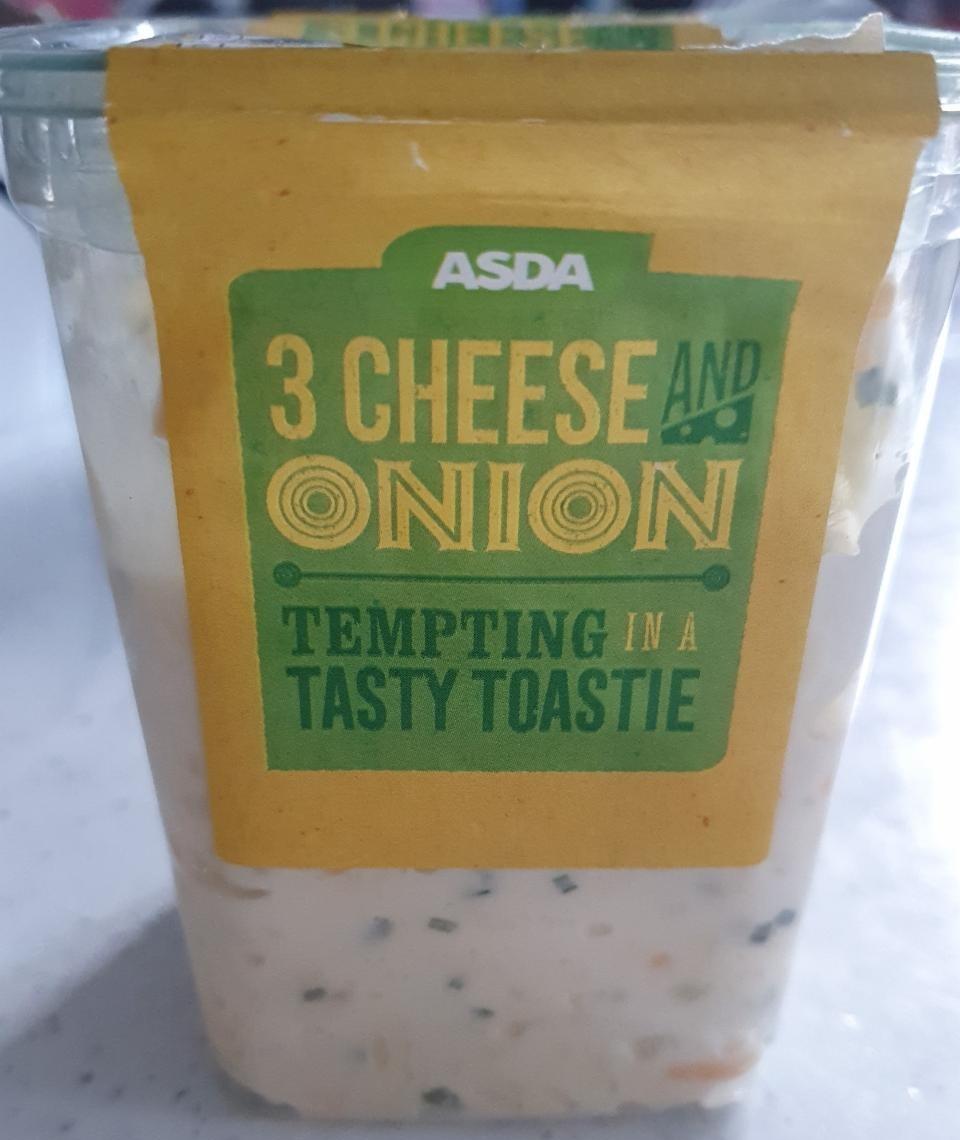 Fotografie - 3 Cheese & Onion Asda