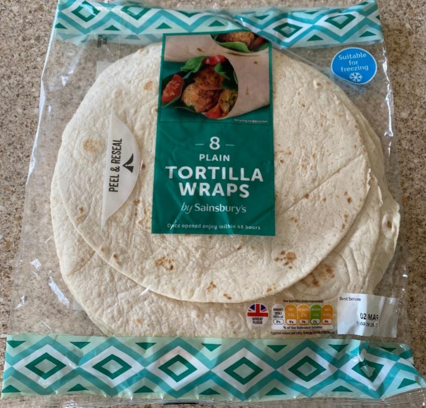 Fotografie - 8 plain tortilla wraps by Sainsbury's