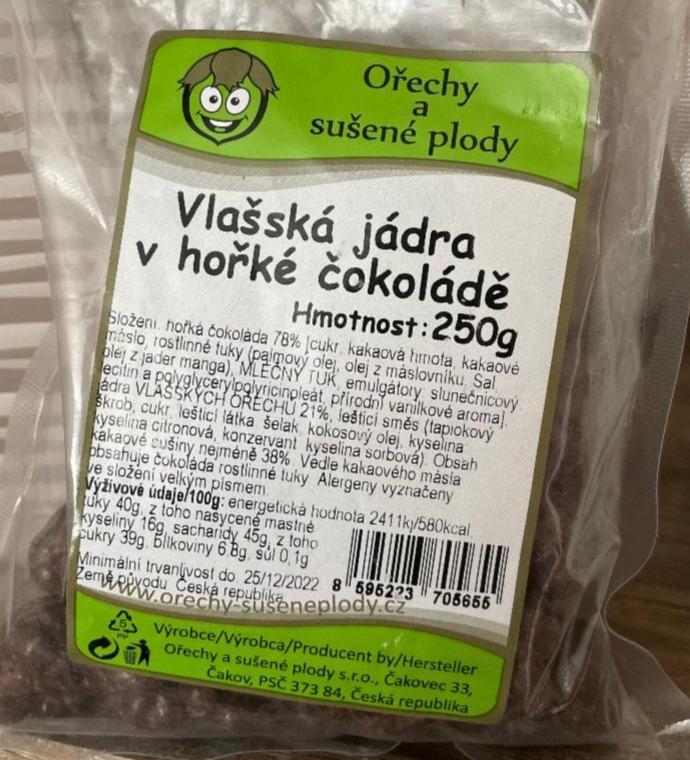 Fotografie - Vlašská jádra v hořké čokoládě Ořechy a sušené plody