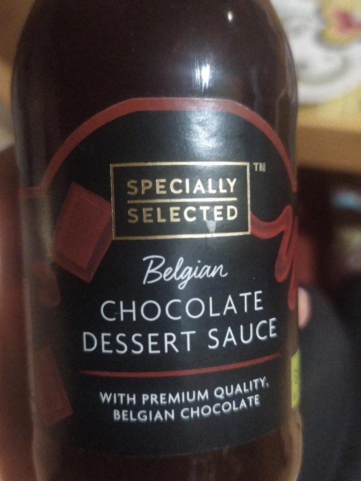 Fotografie - chocolate desert sauce
