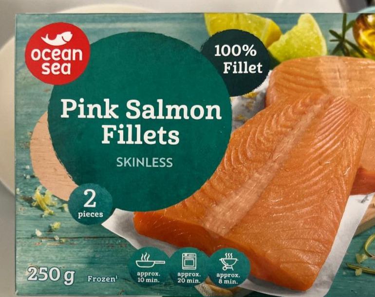 Fotografie - Pink Salmon Fillets Skinless Ocean Sea