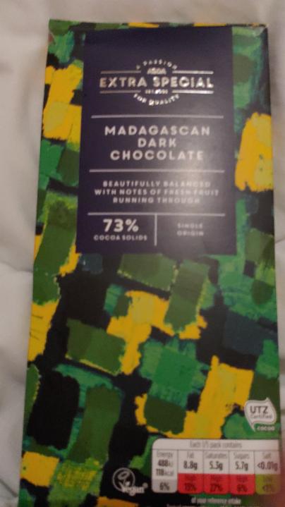 Fotografie - madagascan dark chocolate 73% Asda