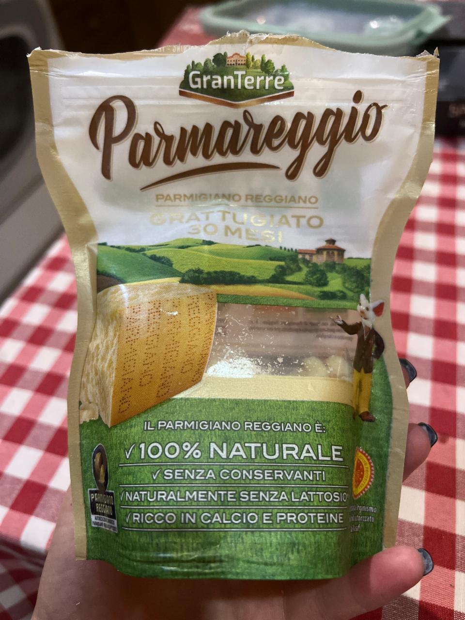 Fotografie - Parmigiano reggiano DOP 30 months Parmareggio