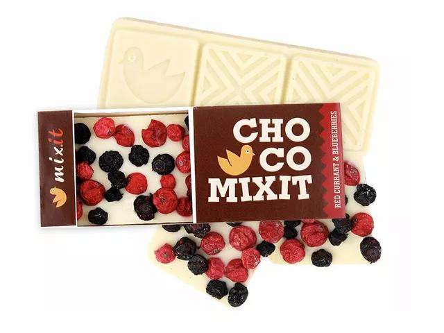 Fotografie - Mini Čokoláda: Bílá s červeným rybízem a borůvkami Choco Mixit