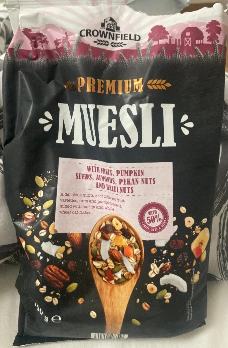 Fotografie - Premium Müsli with fruit, pumpkin seeds, almonds, pekan nuts and hazelnuts Crownfield