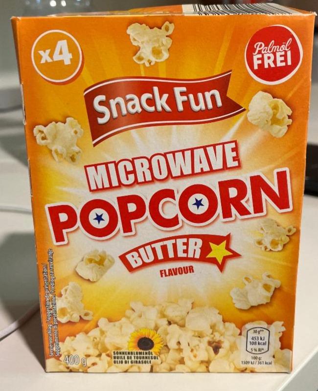 Fotografie - Microwave Popcorn Butter Flavour Snack Fun