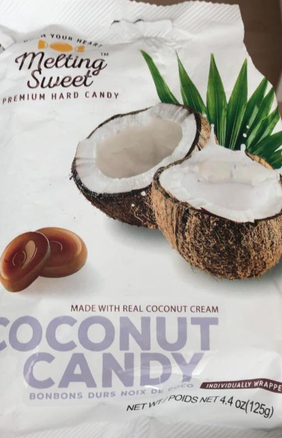 Fotografie - Coconut candy bonbons Melting sweet