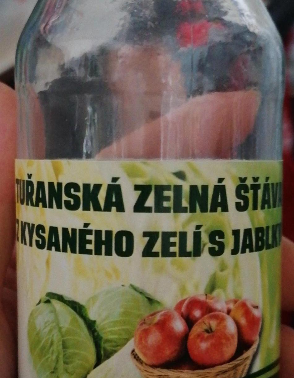 Fotografie - Tuřanská zelná šťáva z kysaného zelí s jablky