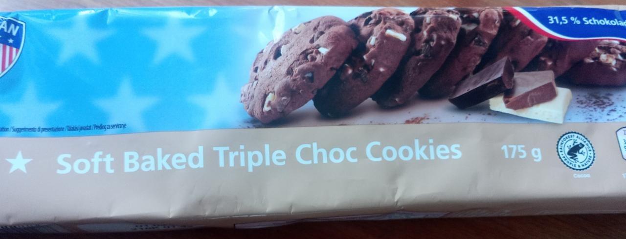 Fotografie - Soft Baked Triple Choc Cookies American