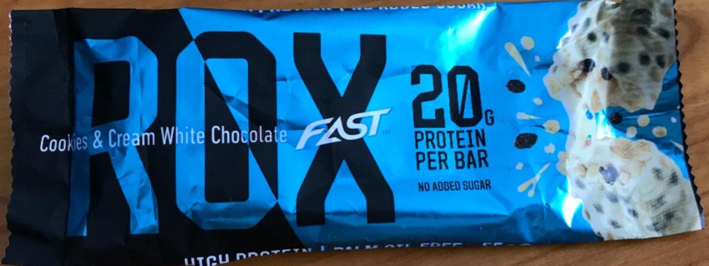 Fotografie - Protein Bar ROX Cookies & Cream white chocolate Fast
