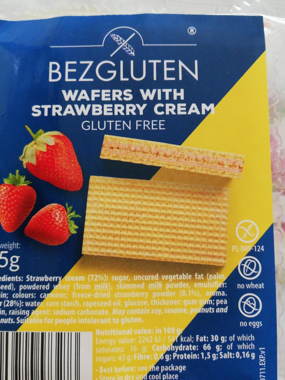 Fotografie - Wafers with strawberry cream Bezgluten