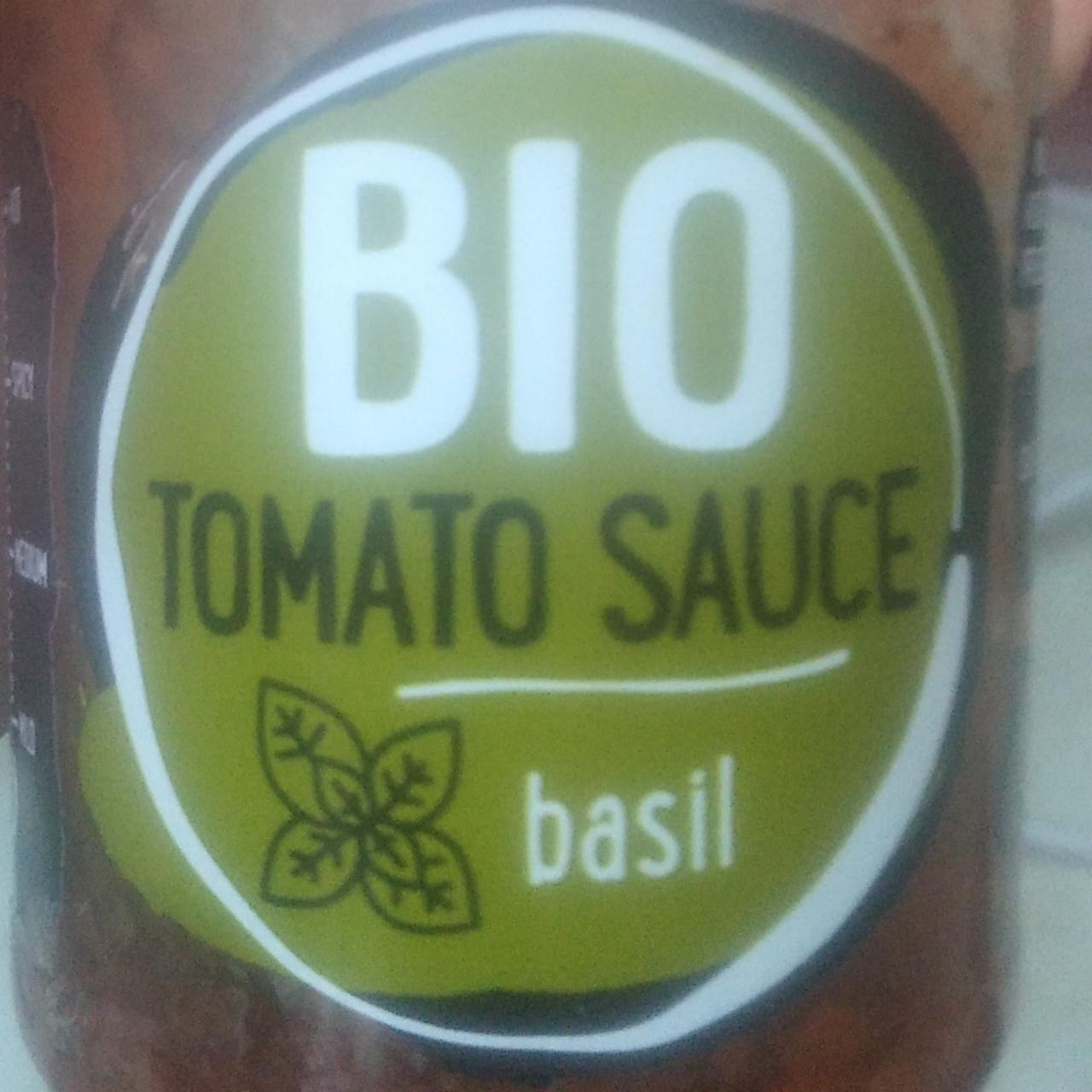 Fotografie - Bio tomato sauce basil