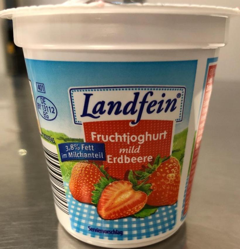 Fotografie - Fruchtjoghurt mild Erdbeere 3,8% Fett Landfein