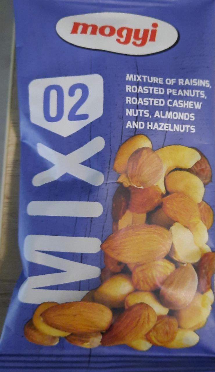 Fotografie - MIX 02 Mixture of Raisins, Roasted Peanuts, Roasted Cashews, Almonds and Hazelnuts Mogyi