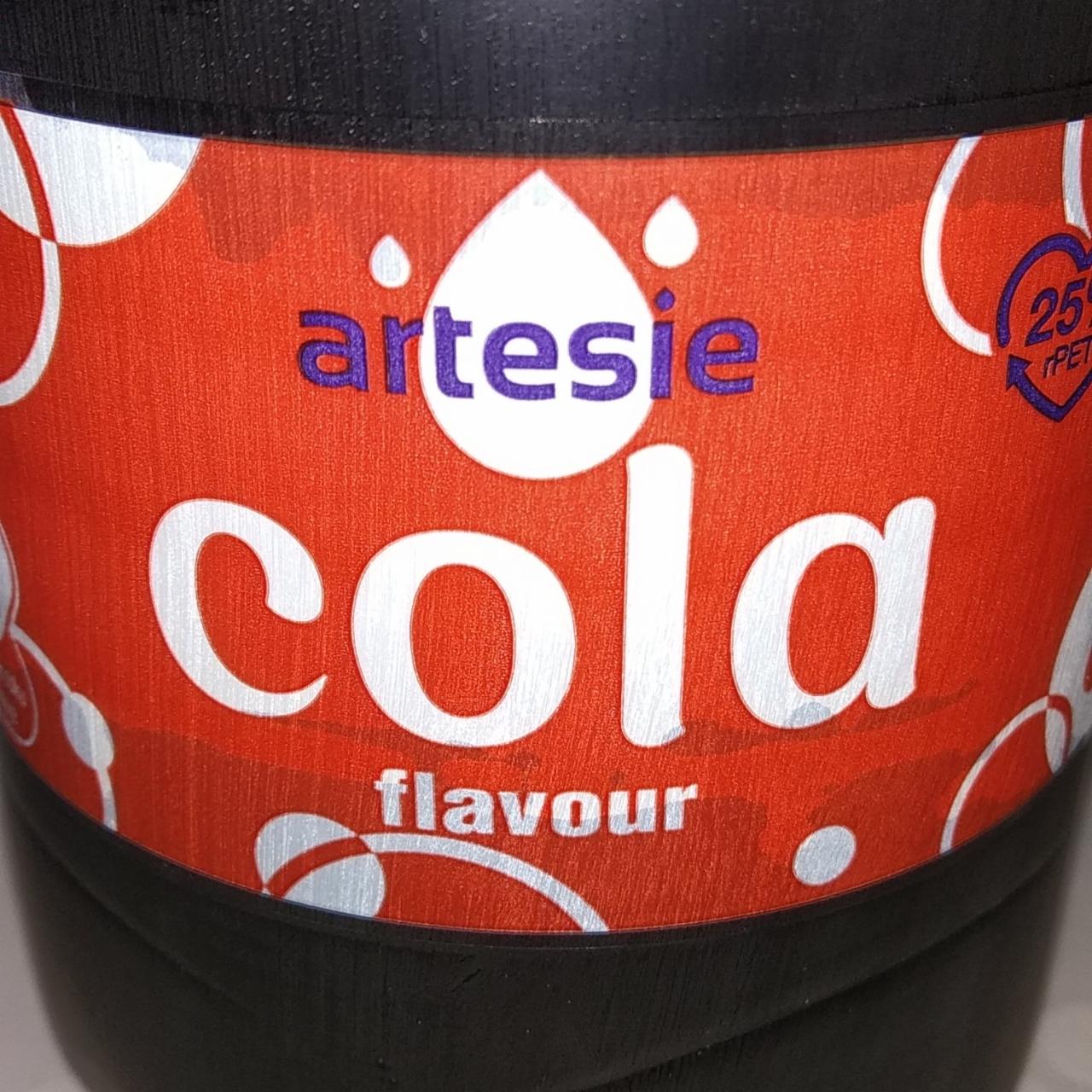 Fotografie - Cola flavour Artesie