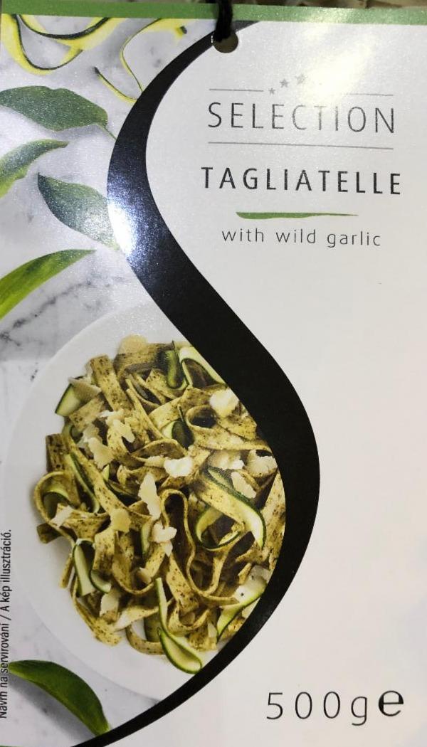 Fotografie - Tagliatelle with garlic Selection