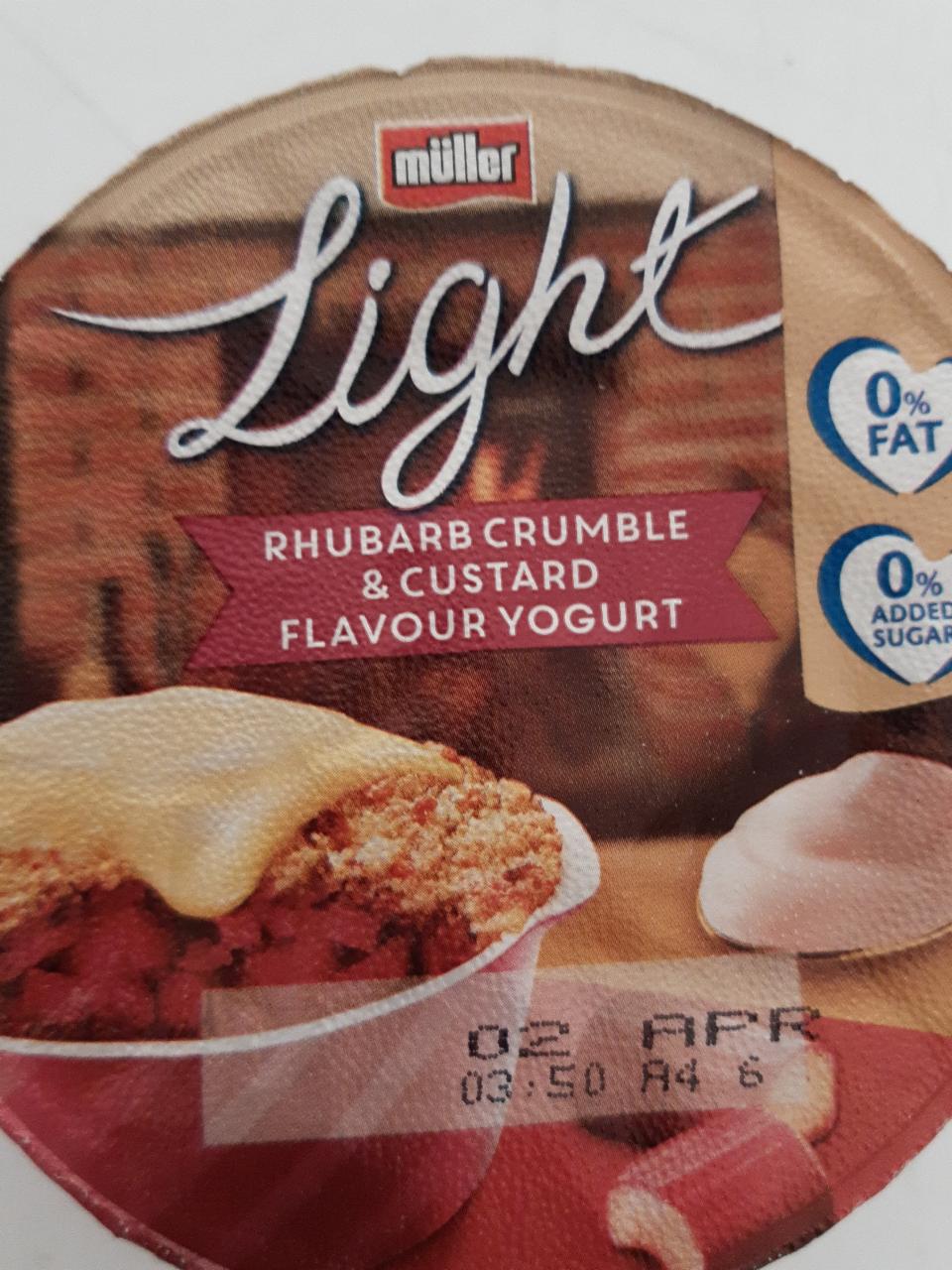 Fotografie - Light Rhubarb Crumble & Custard Flavour Yogurt Müller