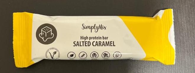 Fotografie - High protein bar Salted caramel SimplyMix