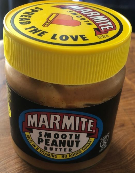 Fotografie - Smooth Peanut Butter Marmite
