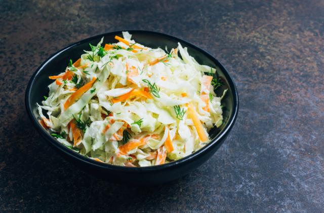 Fotografie - zelný salát s mrkví