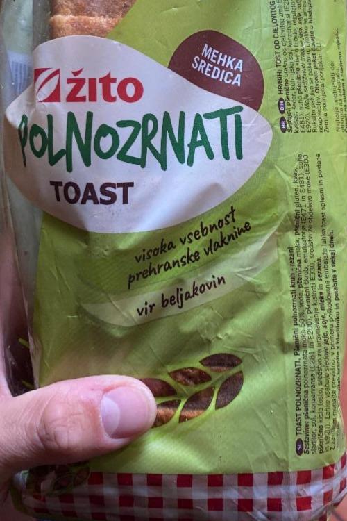 Fotografie - Polnozrnati toast Žito