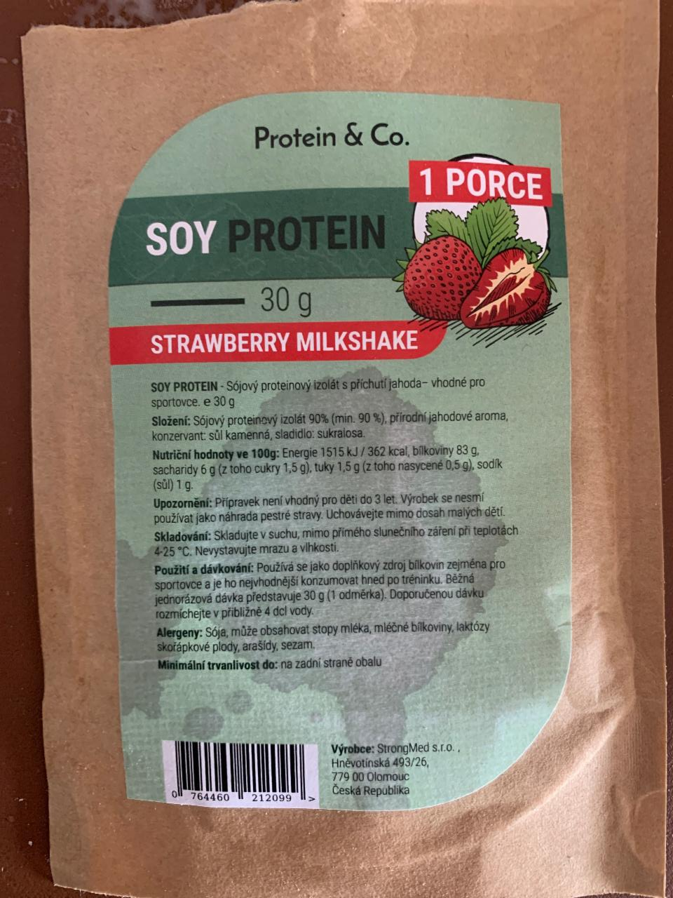 Fotografie - Soy Protein Strawberry Milkshake Protein & Co.
