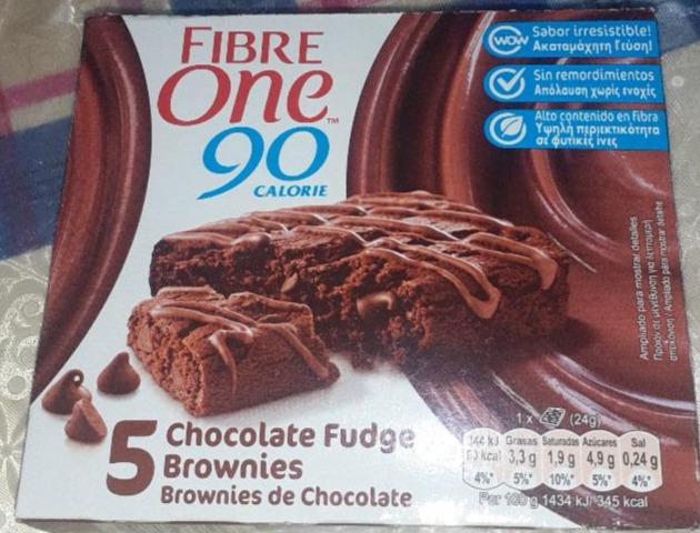 Fotografie - 90 Calorie Chocolate Fudge High Fibre Brownies Fibre One