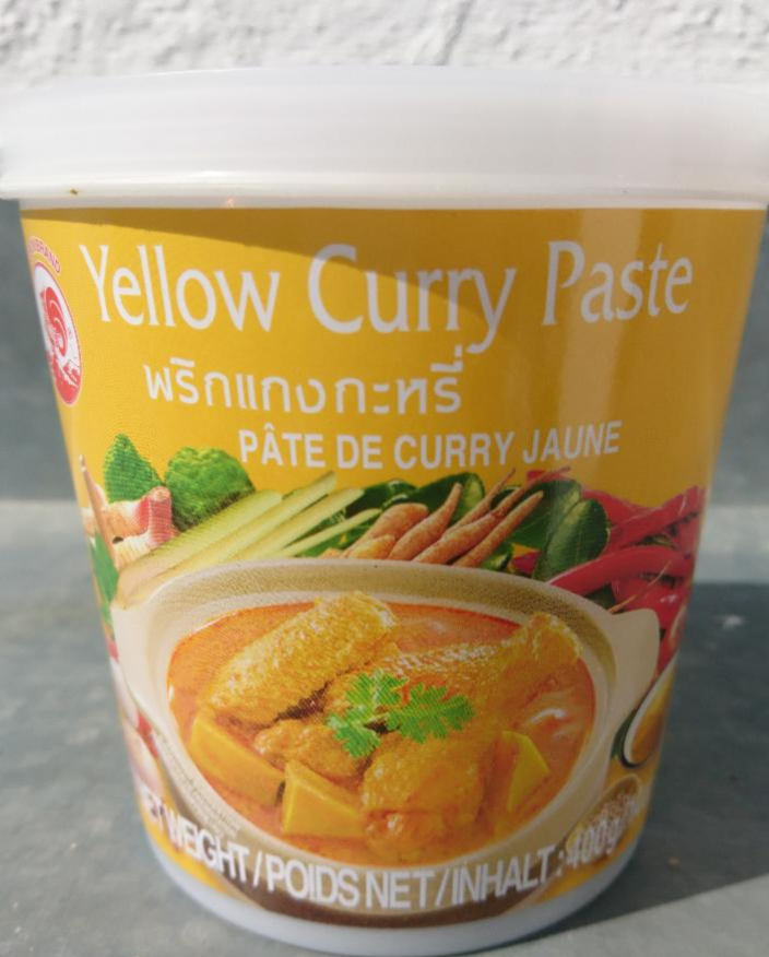 Fotografie - Yellow Curry Paste Cock Brand