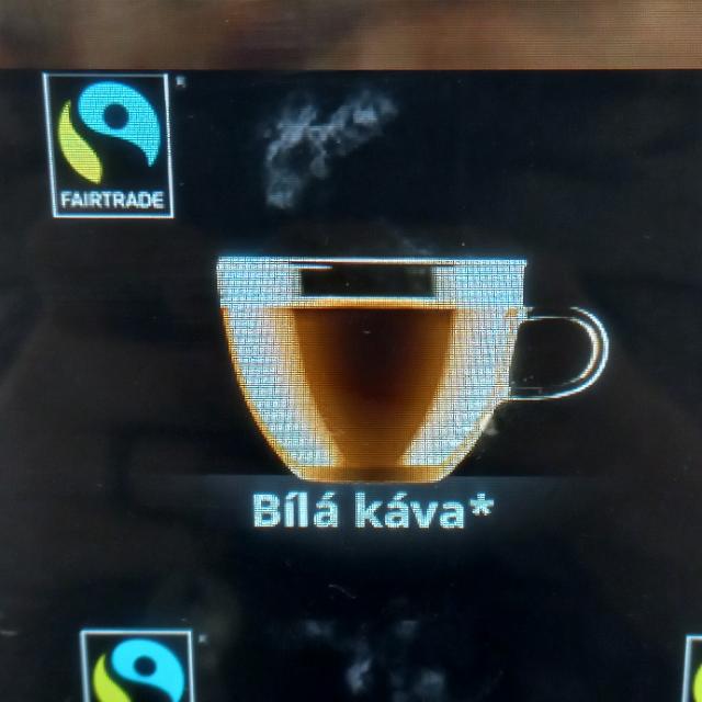 Fotografie - Bílá káva s cukrem Lidl automat