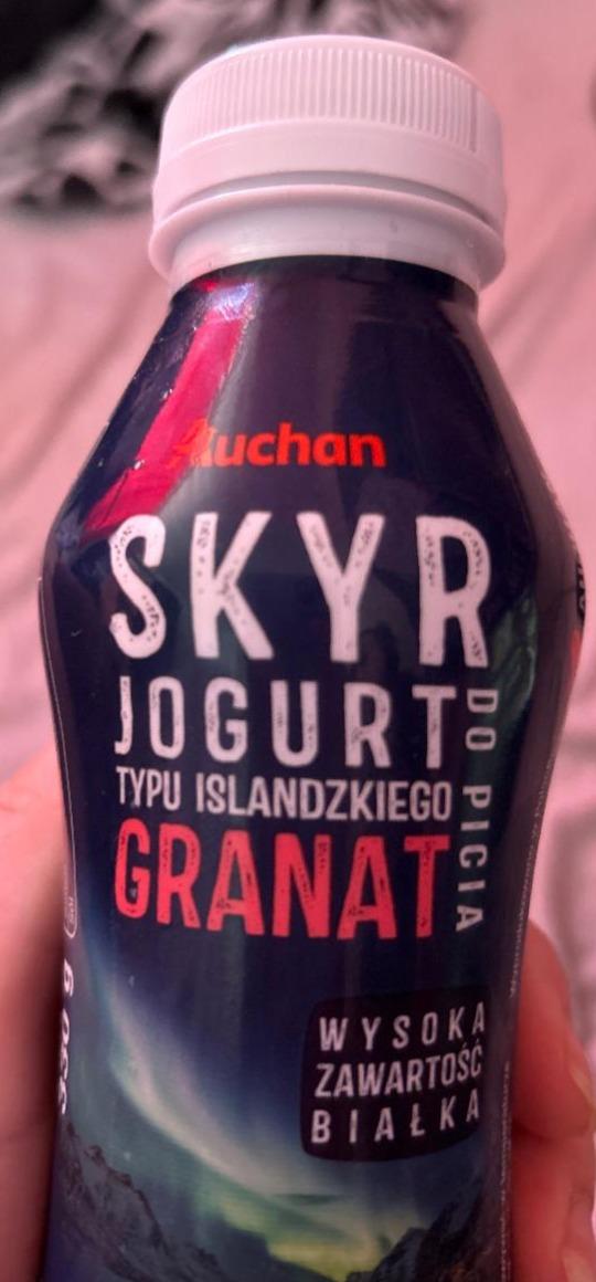 Fotografie - Skyr jogurt typu islandzkiego GRANAT Auchan