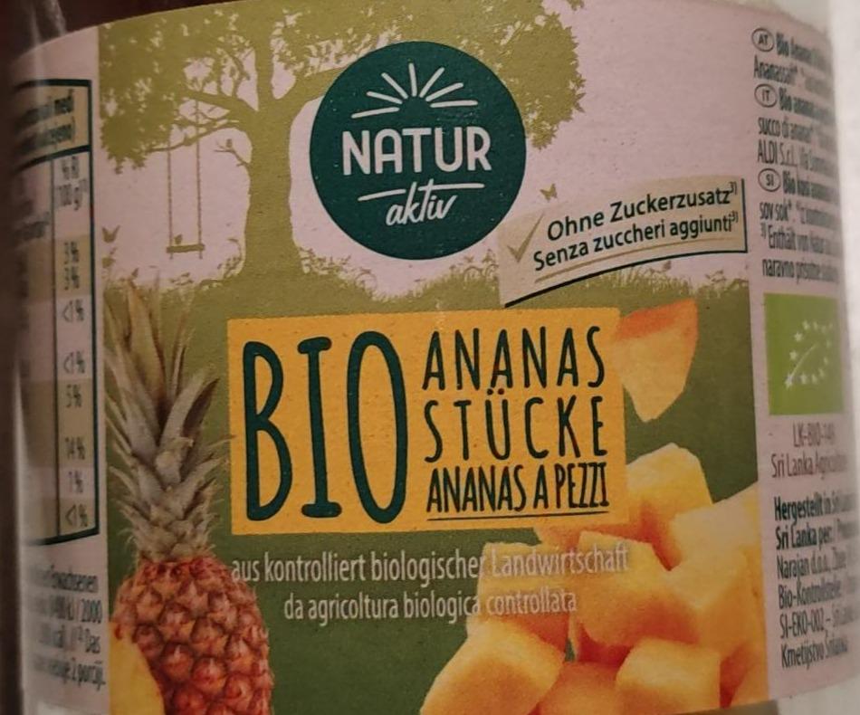 Fotografie - Bio Ananas Stücke Natur aktiv