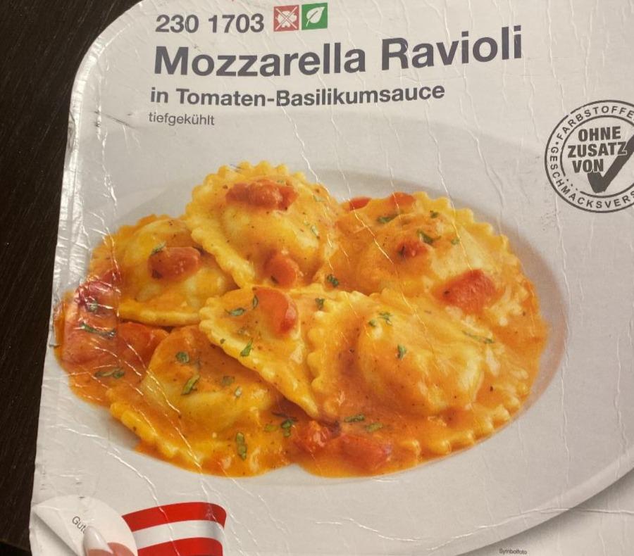 Fotografie - Mozzarella Ravioli in Tomaten-Basilikumsauce Gourmet