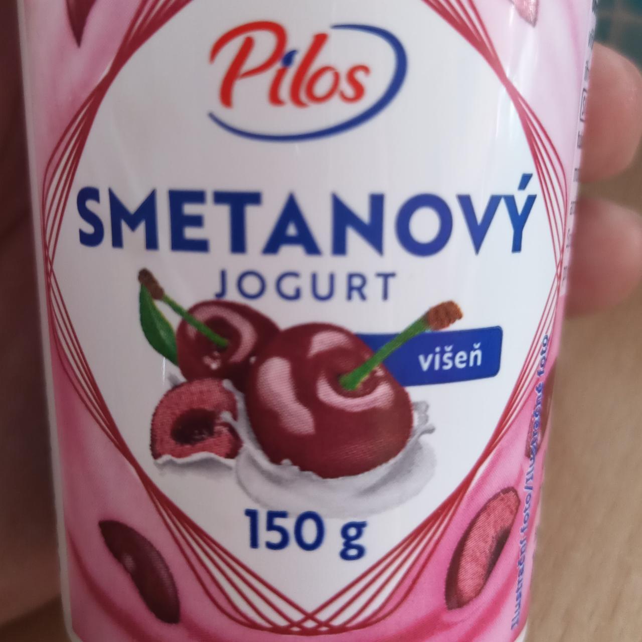 Fotografie - Smetanový jogurt višeň Pilos