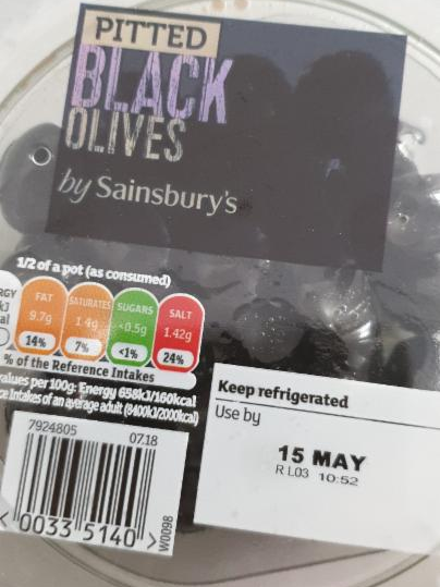 Fotografie - black olives Sainsburys