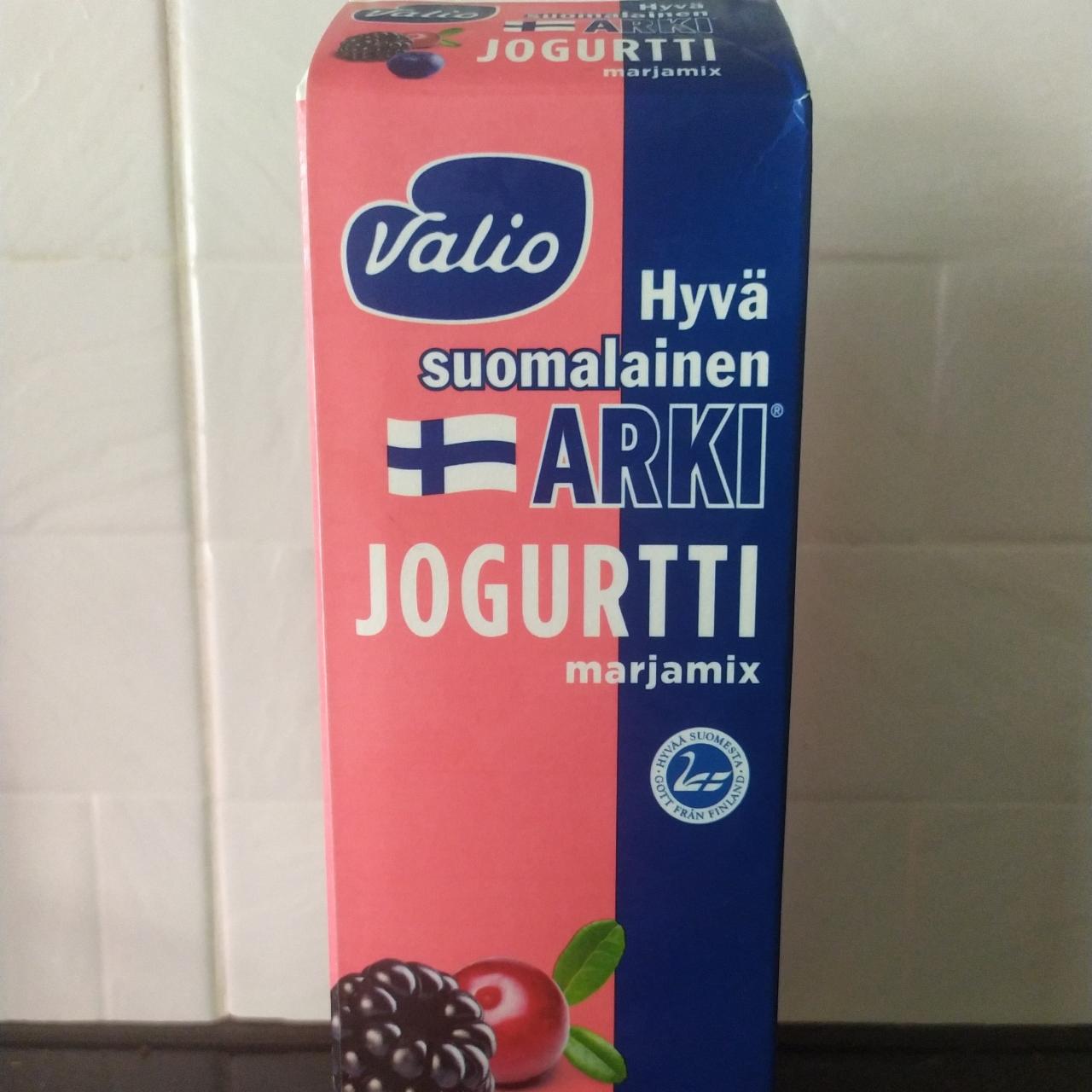 Fotografie - Hyvä suomalainen ARKI jogurtti jahoda-banán VALIO
