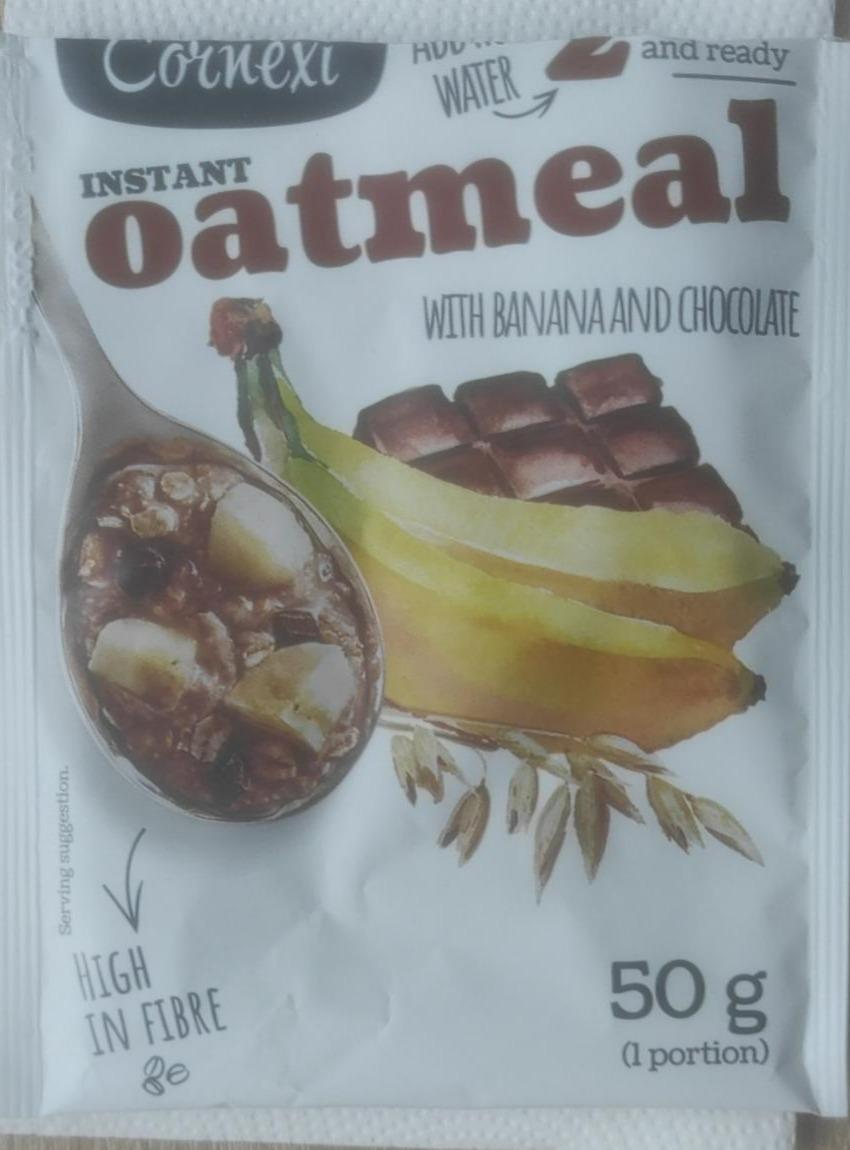 Fotografie - Instant Oatmeal with Banana and Chocolate Cornexi