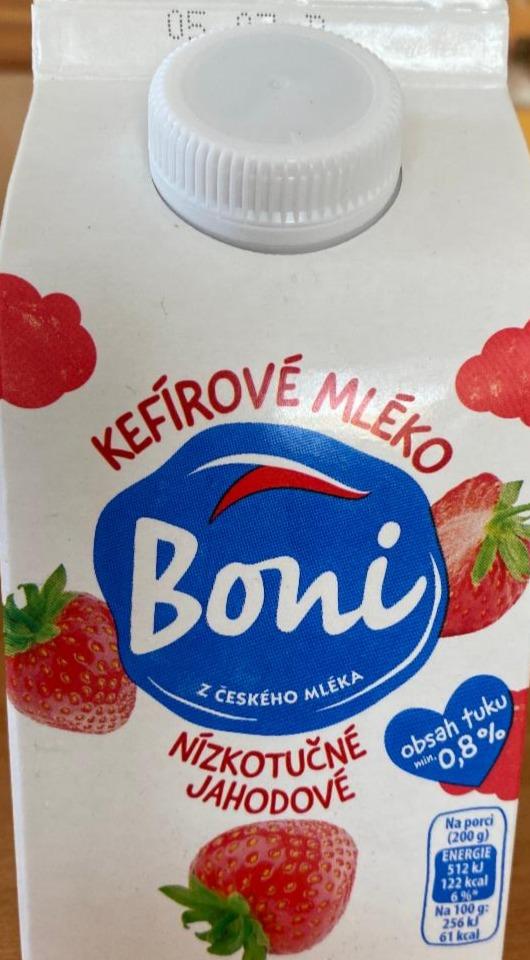 Fotografie - nízkotučné kefírové mléko Boni jahodové