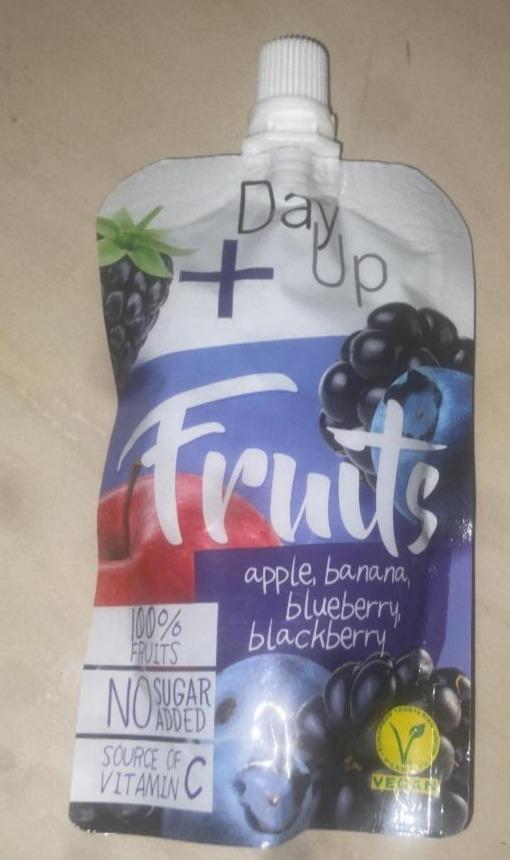 Fotografie - Day Up + Fruits Apple Banana Blueberry Blackberry