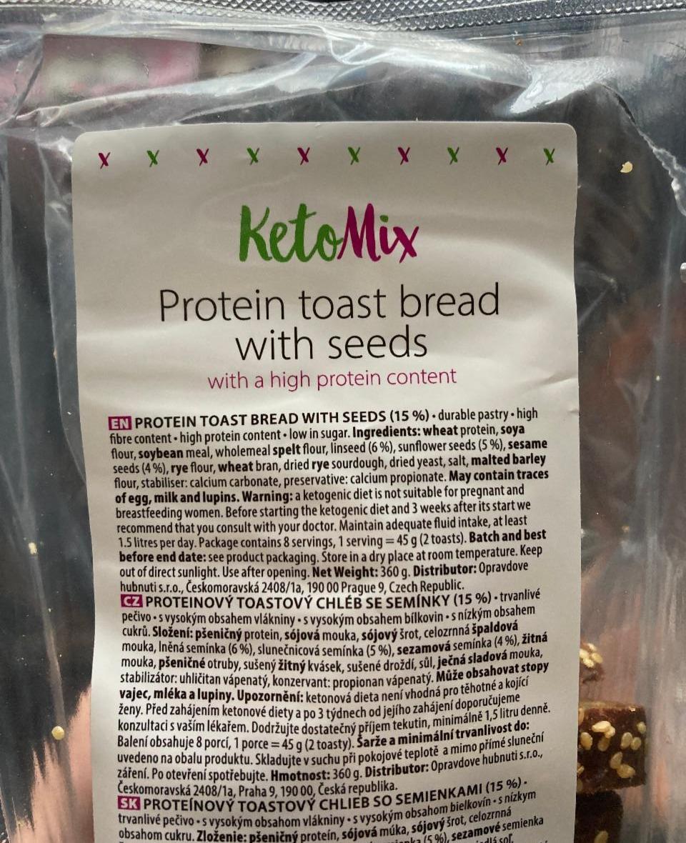 Fotografie - Protein toast bread with seeds KetoMix