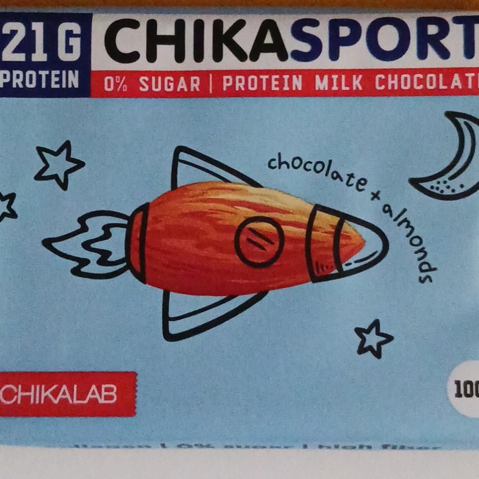 Fotografie - ChikaSport Milk Chocolate & Almonds ChikaLab