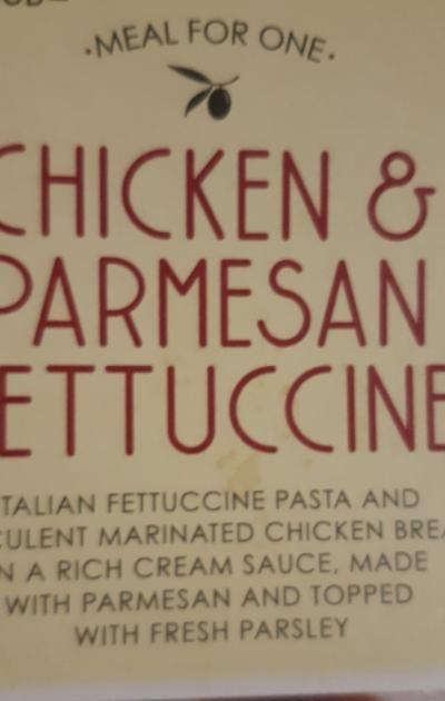 Fotografie - Chicken & Parmesan Fettuccine Marks & Spencer
