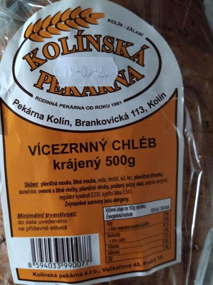 Fotografie - Vícezrnný chléb krájený Kolínská pekárna